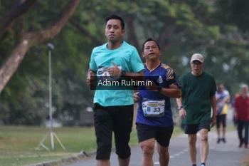 Runner Photo 4315681