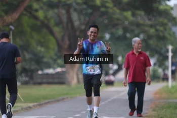 Runner Photo 4315695