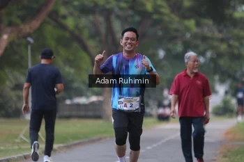 Runner Photo 4315699