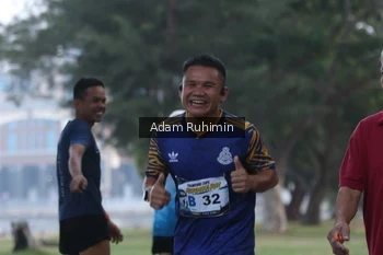 Runner Photo 4315709