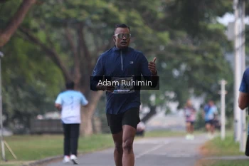 Runner Photo 4315714
