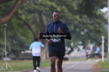 Runner Photo 4315715