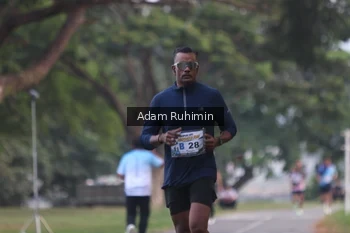 Runner Photo 4315716