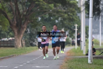 Runner Photo 4315720