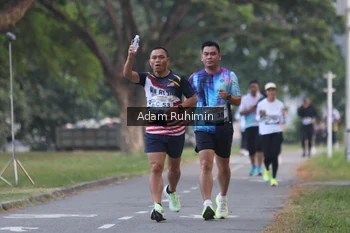 Runner Photo 4315726