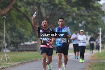Runner Photo 4315728