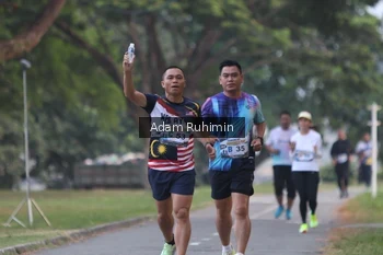 Runner Photo 4315729