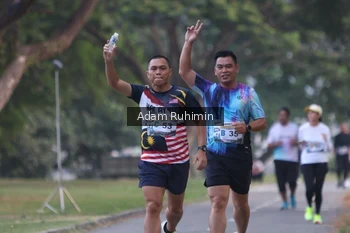 Runner Photo 4315732