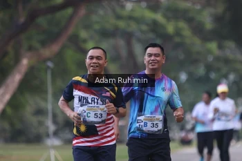 Runner Photo 4315738