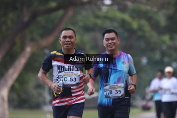 Runner Photo 4315739