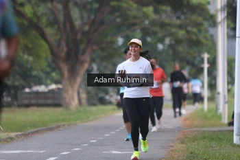 Runner Photo 4315742