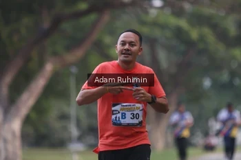 Runner Photo 4315765