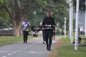 Runner Photo 4315768