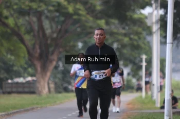 Runner Photo 4315772