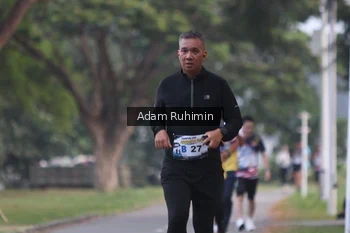 Runner Photo 4315777
