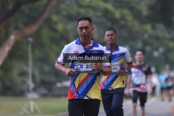 Runner Photo 4315781