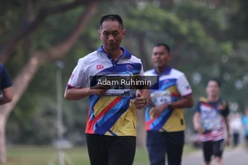 Runner Photo 4315783
