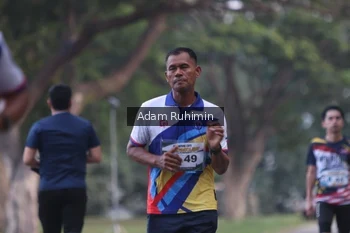 Runner Photo 4315787
