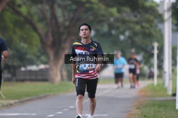 Runner Photo 4315790