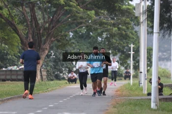 Runner Photo 4315804