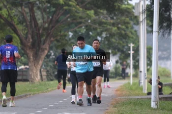 Runner Photo 4315812