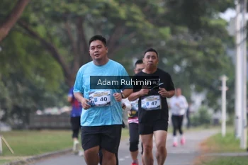 Runner Photo 4315818