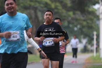 Runner Photo 4315826