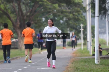 Runner Photo 4315834