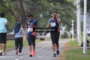 Runner Photo 4315867
