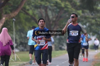 Runner Photo 4315873