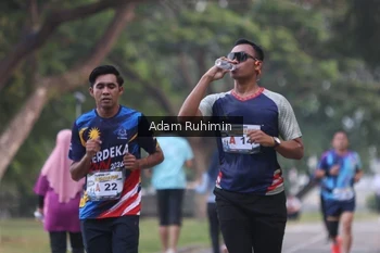 Runner Photo 4315878