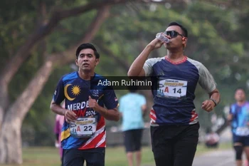 Runner Photo 4315879