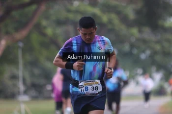 Runner Photo 4315891