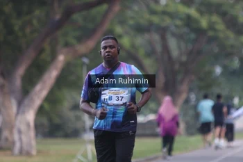 Runner Photo 4315899