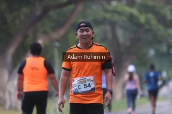 Runner Photo 4315918