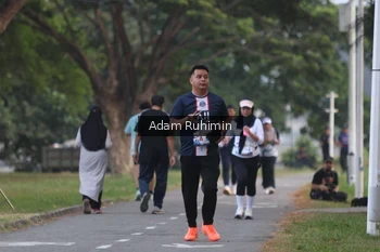 Runner Photo 4315975