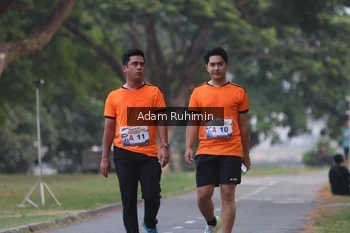 Runner Photo 4316005