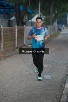 Runner Photo 4316017