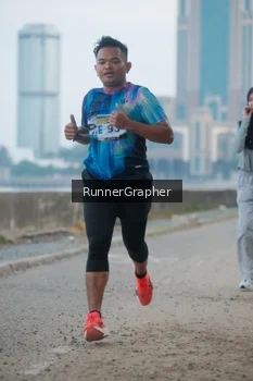 Runner Photo 4316020