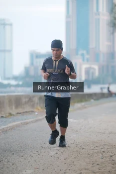 Runner Photo 4316029
