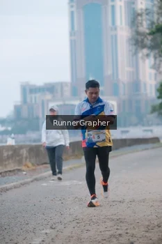 Runner Photo 4316033