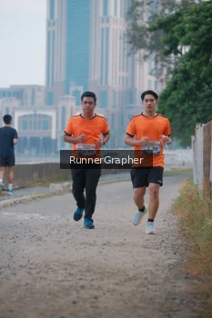 Runner Photo 4316035