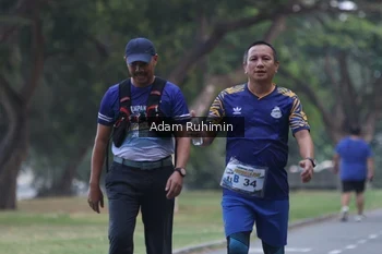 Runner Photo 4316037