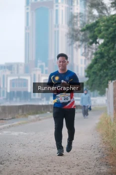 Runner Photo 4316038
