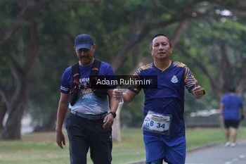 Runner Photo 4316040