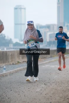 Runner Photo 4316043