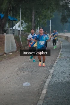 Runner Photo 4316045