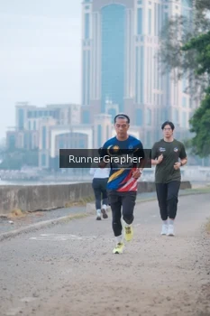 Runner Photo 4316046