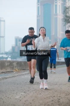 Runner Photo 4316050