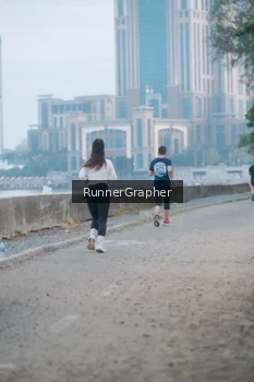 Runner Photo 4316051